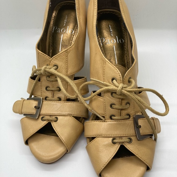 Paulo size 6 vintage look heels - Picture 2 of 4